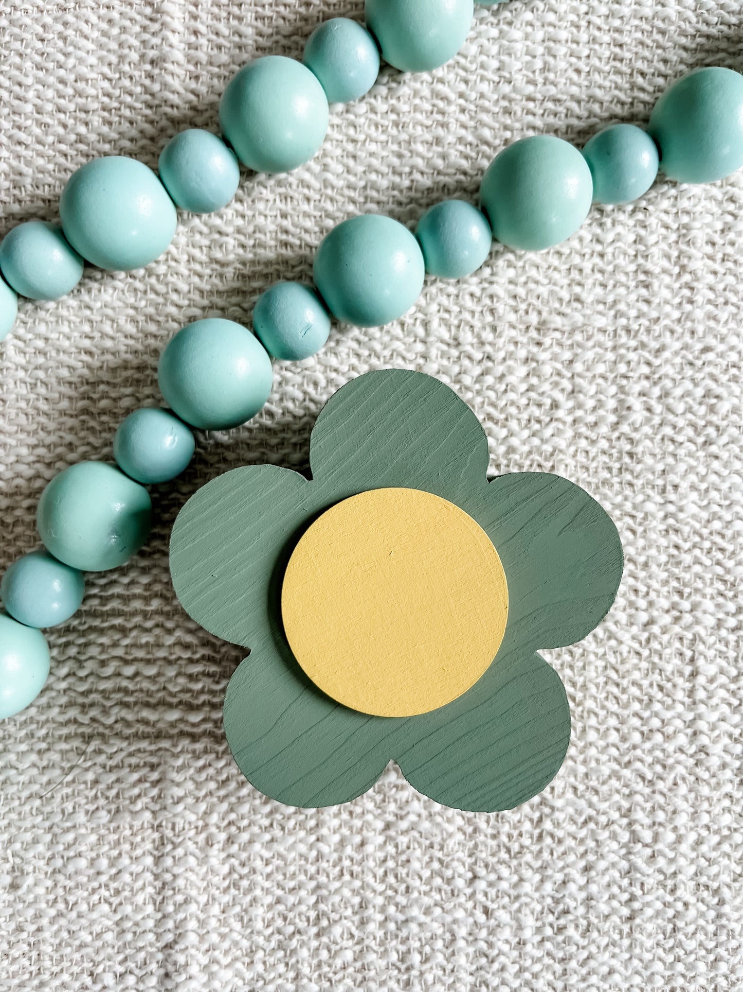 Green Daisy Nugget - Small