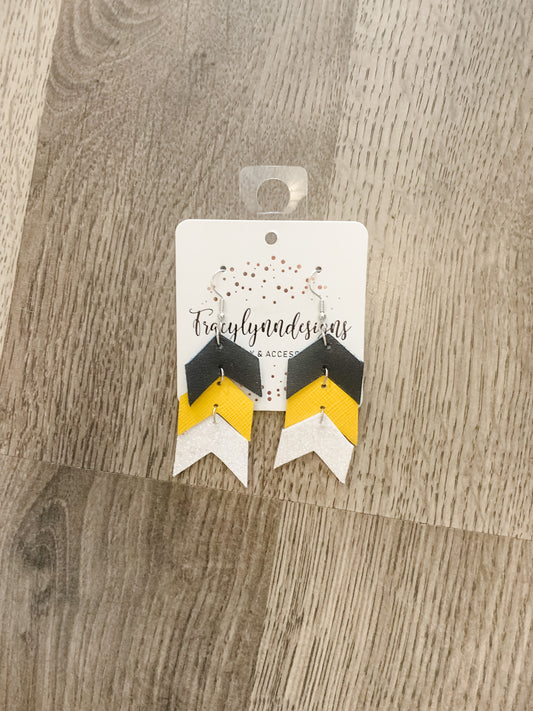 DeWitt Triple Arrows