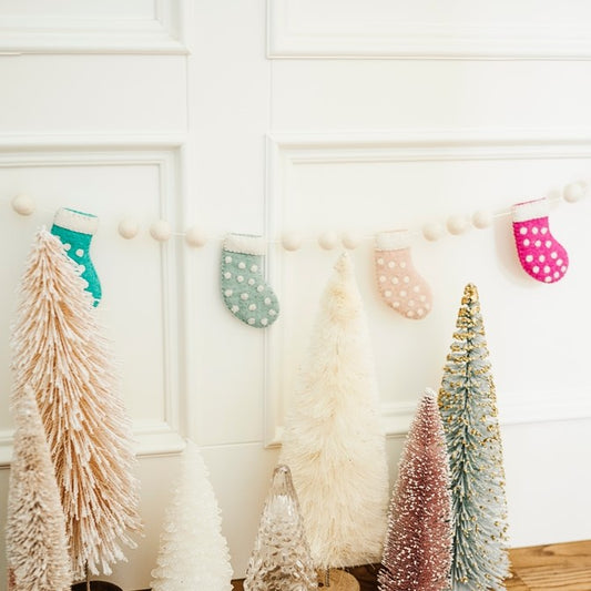 Christmas Stockings Garland