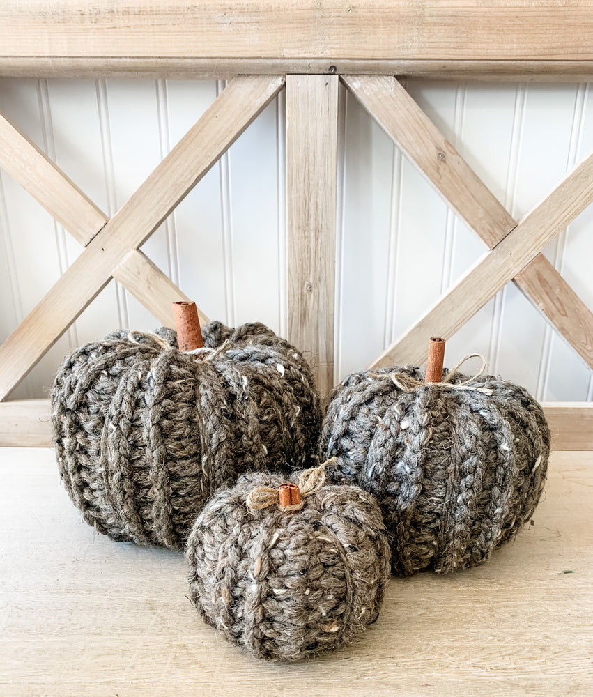Farmhouse Crochet Pumpkin - Barley Grey