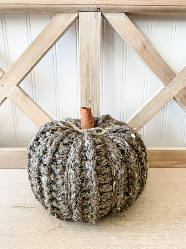 Farmhouse Crochet Pumpkin - Barley Grey